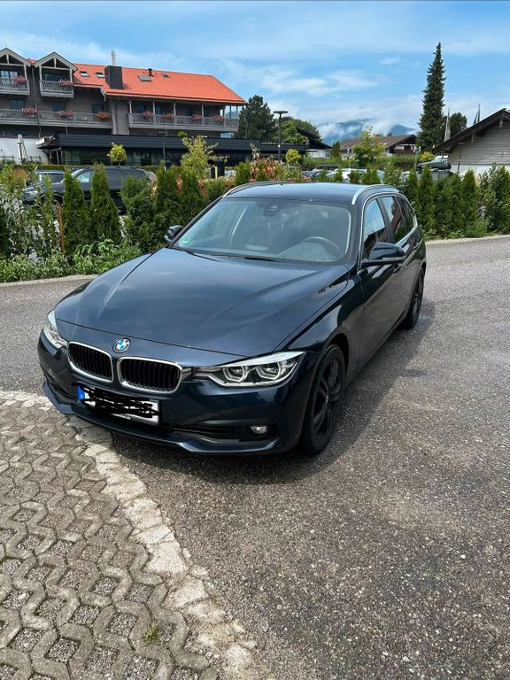 Image of BMW 320