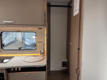 Carado T 135 PRO+ AUTOMATIK  NAVI Smart TV Safety P.