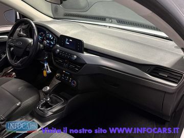 Ford Focus - 12