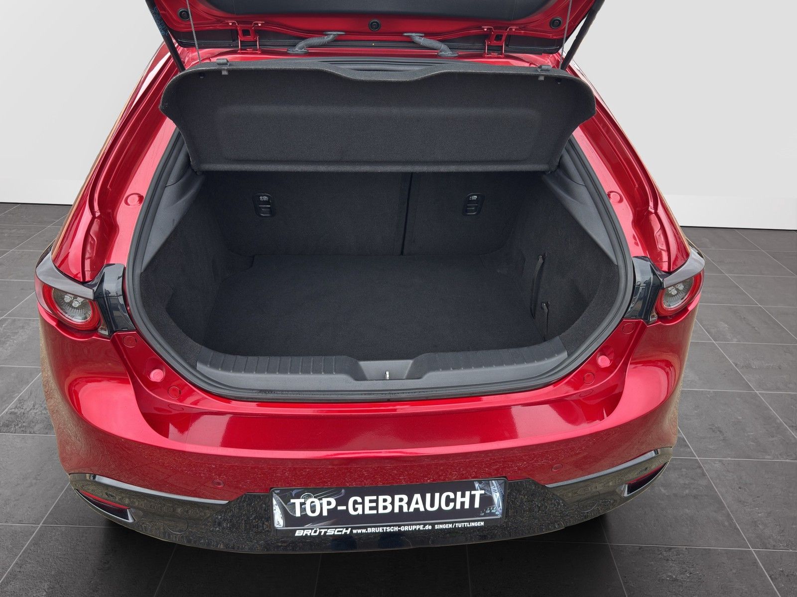 MAZDA 3 Selection 2.0 KLIMA / LEDER / HEAD-UP / BOSE / - Image 16