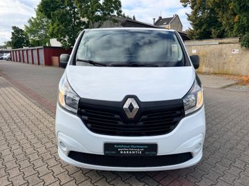 Renault Trafic - 2