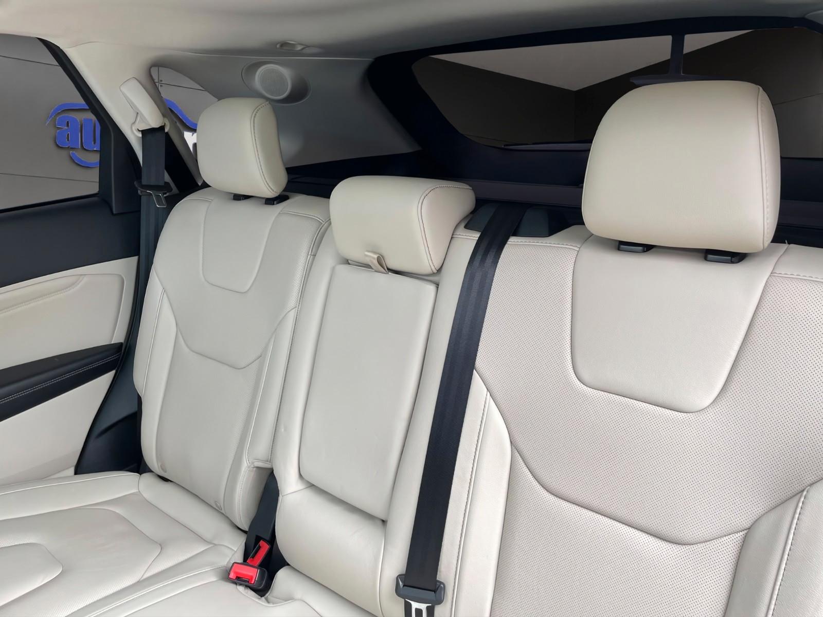 Ford Edge Titanium 4x4 AHK PANO STANDHZNG SITZKLIMA