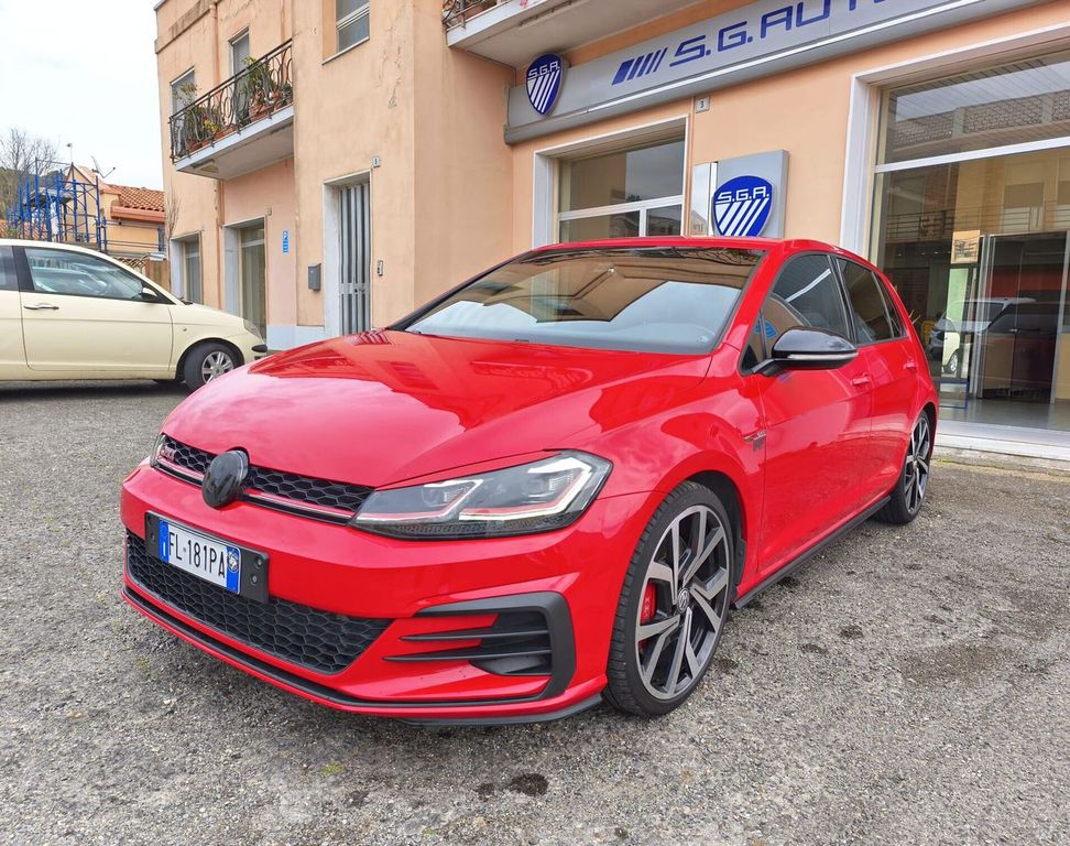 Image of Volkswagen Golf