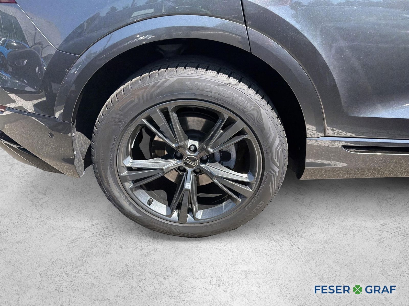 Audi Q8 50 TDI quattro 2x S line LUFT AHK PANO HuD foto 4