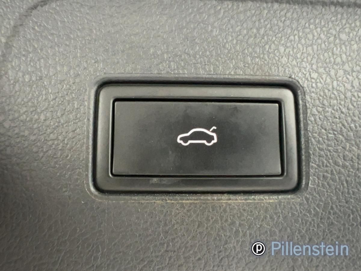 Volkswagen Passat Variant - Bild 14