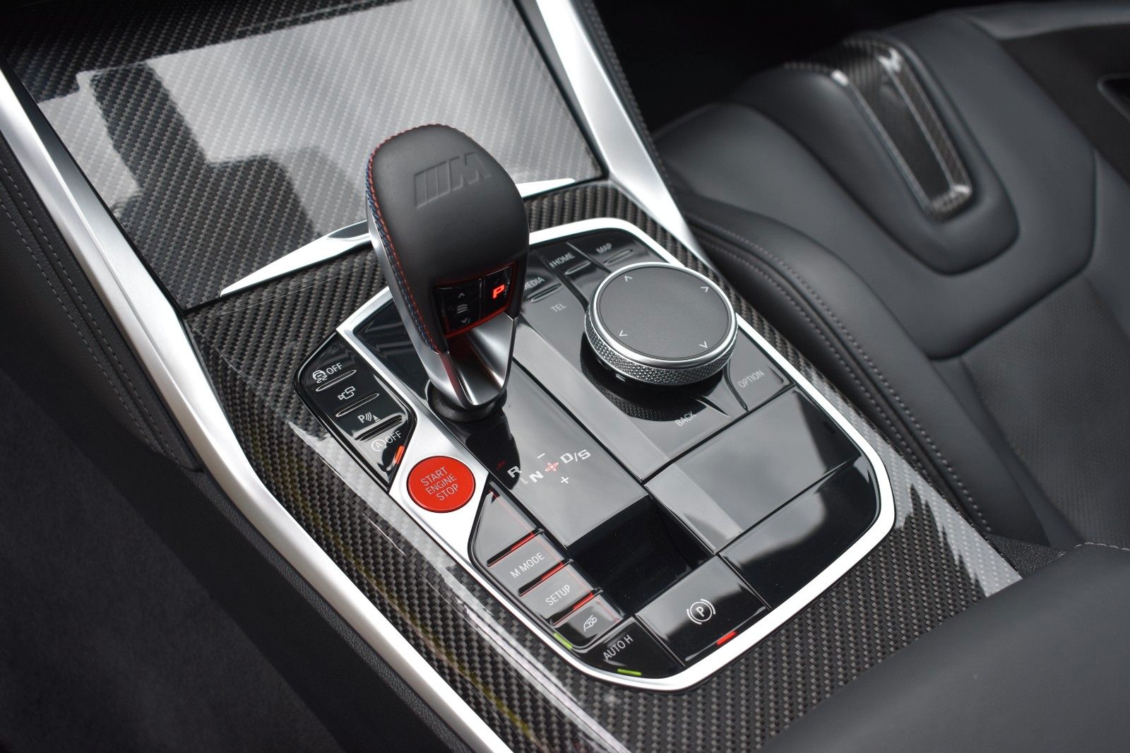 Fahrzeugabbildung BMW M3 Lim. Competition TrackP. CarbK. CarbonP. 360°
