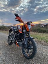 KTM Duke 125ccm - KTM 2011 DUKE 125