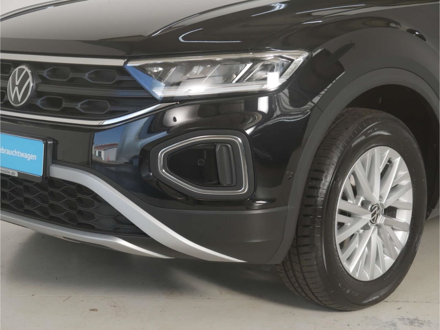 Volkswagen T-Roc 1.0 TSI Life 6-Gg. NAV LED Standheizung foto 5