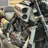 Yamaha V-MAX 1700 VMX* AKRAPOVIC* X-Pipe* Top-Zustand - YAMAHA MAX