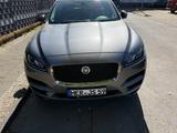 Jaguar F-Pace 20d AWD Pure Automatik Pure - Jaguar F-Pace in Essen