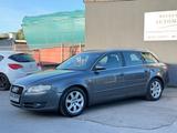 Audi A4 1.8 T Aut. 2-HAND*SITZHEIZUNG*KLIMAAUT*PDC* - Audi A4: 2.8