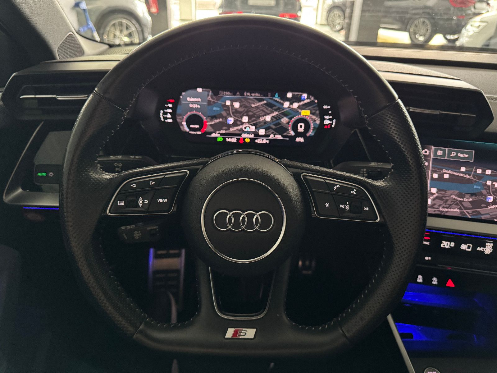 Fahrzeugabbildung Audi A3 Limousine S-LINE RS3 S-SITZE PANO VIRTUAL LED