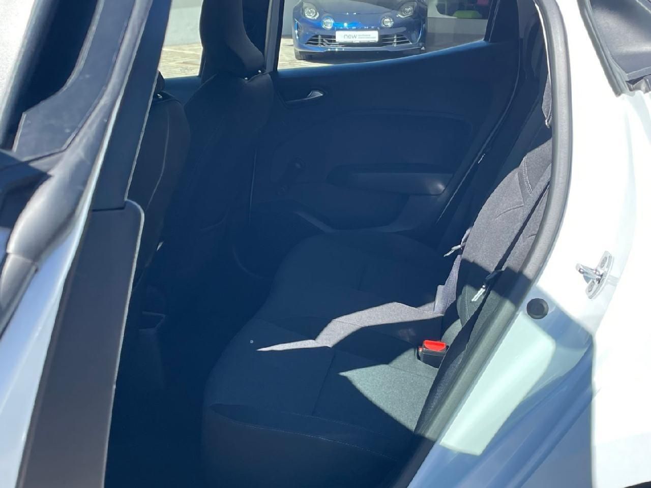 Fahrzeugabbildung Renault Clio Equilibre TCe 90