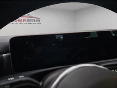 MERCEDES-BENZ CLA 200 Shooting Brake Navi Digitales Cockpit LE