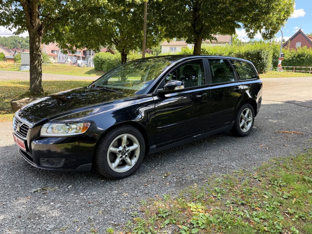 Volvo V50