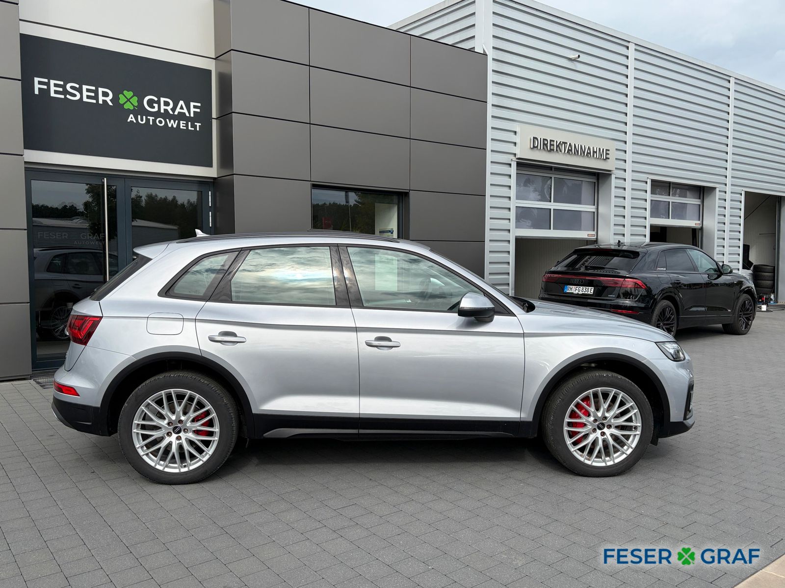 Audi Q5 50 TFSI e NAVI PANO LEDER VIRTUAL LED imagem 2