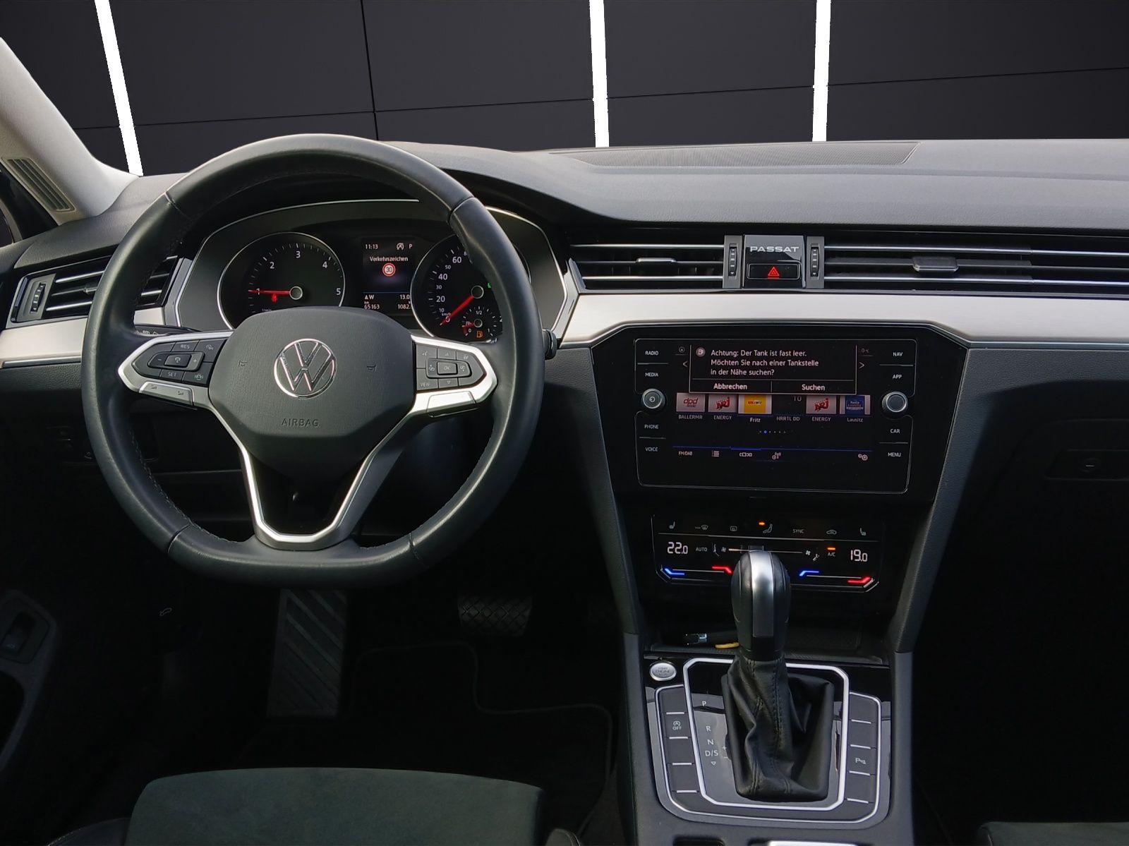 Fahrzeugabbildung Volkswagen Passat Variant TDI Elegance DSG Matrix AHK Navi