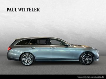 Mercedes E 200 - 5