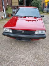 Volkswagen Passat 32b - Volkswagen Passat: 32