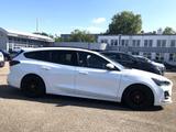Ford Focus Turnier 1.0 EcoBoost Aut. ST-LINE X tiefer - Ford Focus: Kombi