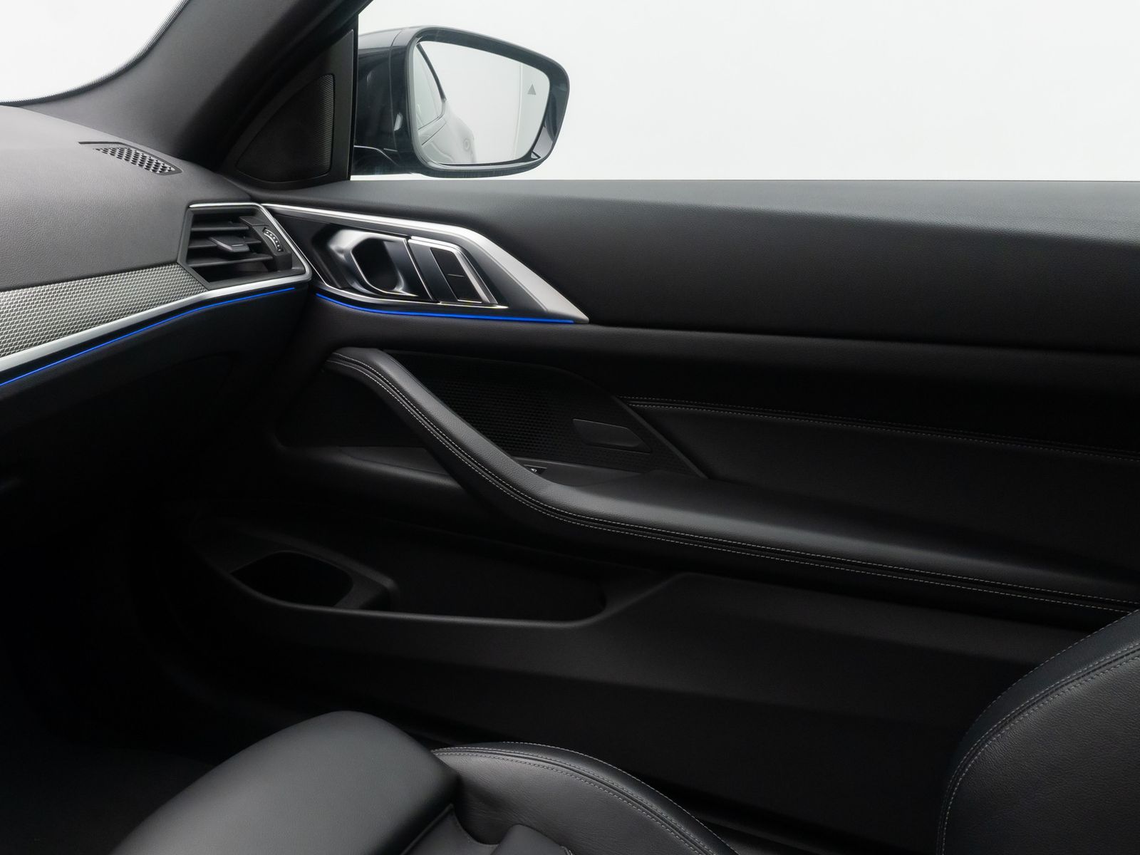 Fahrzeugabbildung BMW 420d Coupé M Sport Laser Kamera DAB Alarm 19Zoll