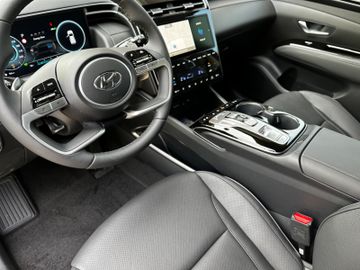 Fahrzeugabbildung Hyundai TUCSON 1.6 T-GDI PHEV 4WD PRIME ASSISTENZPAKET +