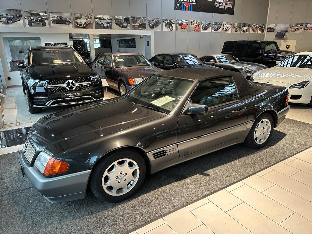 Mercedes-Benz SL 300