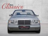 Mercedes-Benz E 220 Cabriolet - Mercedes-Benz Oldtimer