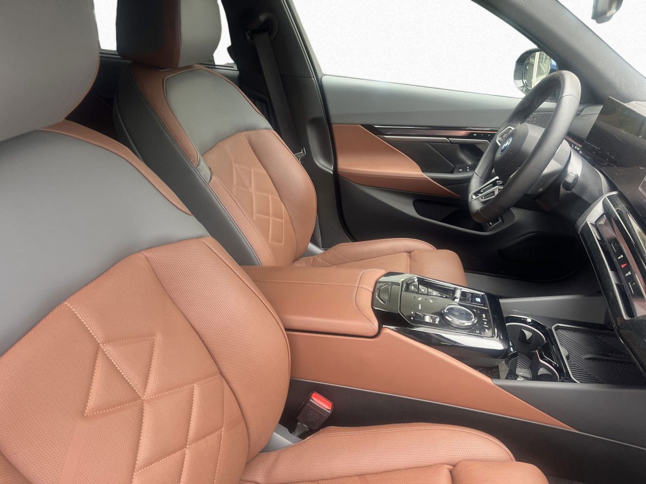 BMW i5 - Bild 11