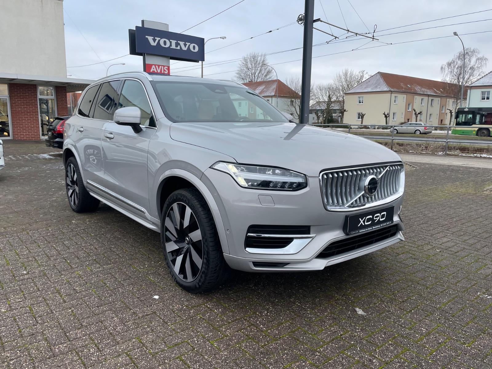Volvo XC90 T8 Ultra Bright AWD mit HighEnd Ausstattung