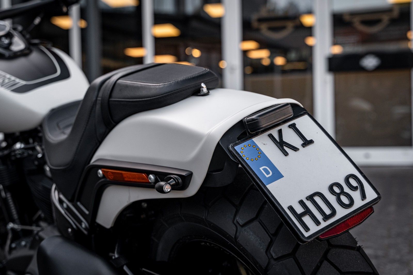 Fahrzeugabbildung Harley-Davidson FXFBS FAT BOB 114 CUI SOFTAIL - Jekill & Hyde