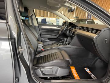 Volkswagen Passat Variant Highline BMTStart-Stopp *AHK*SHZ