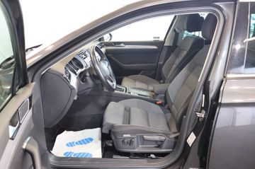 Volkswagen Passat 2.0 TDI Business ACC+LED+CARPLAY+AHK