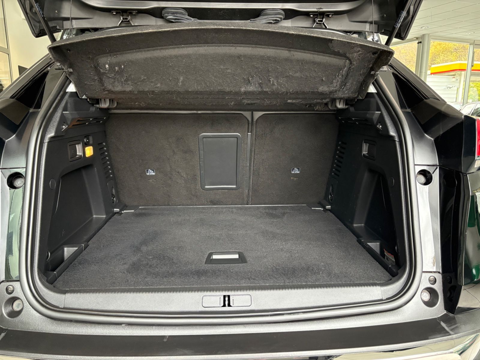 Fahrzeugabbildung Peugeot 3008 Allure