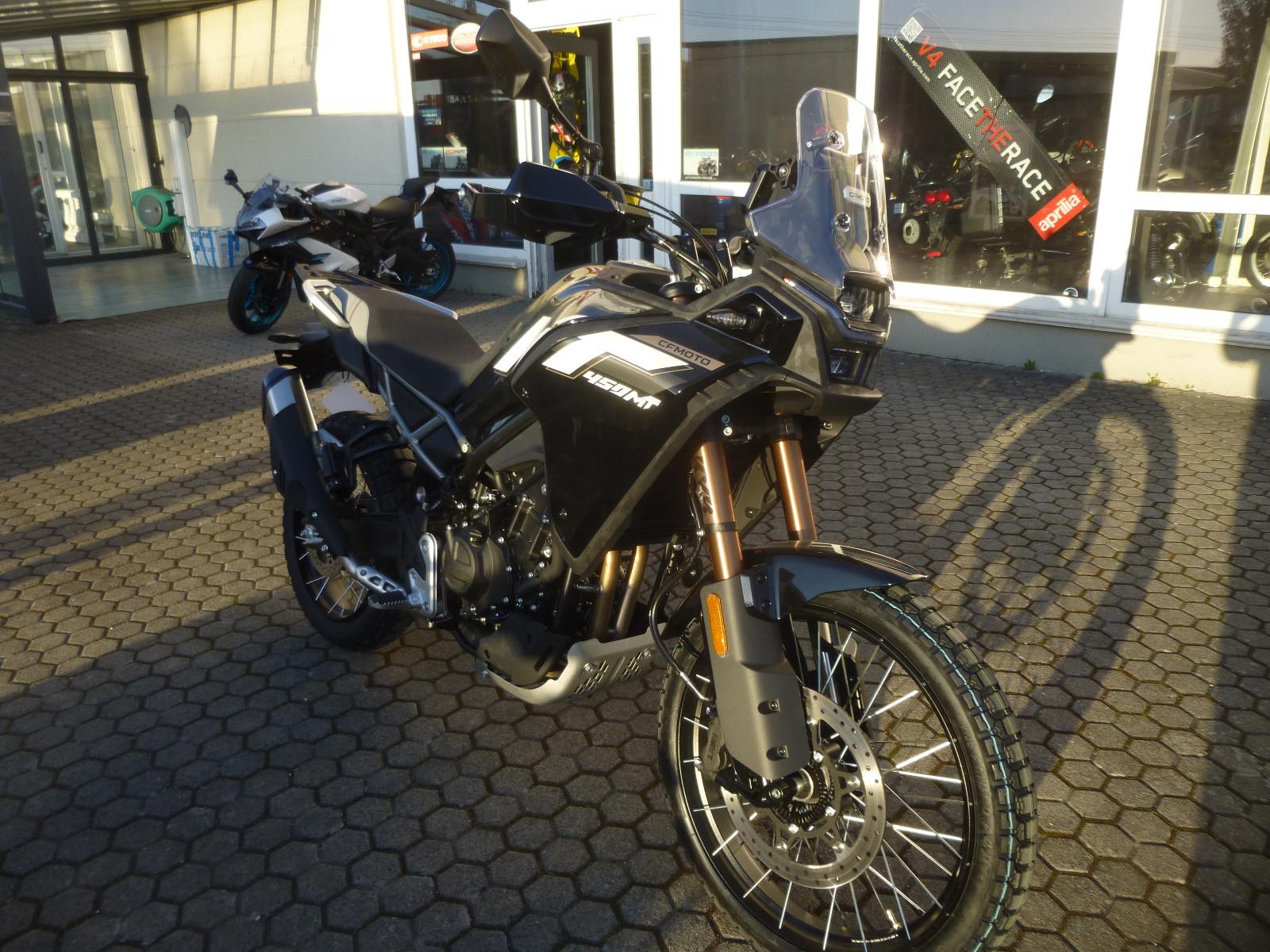 CFMOTO CF 450MT