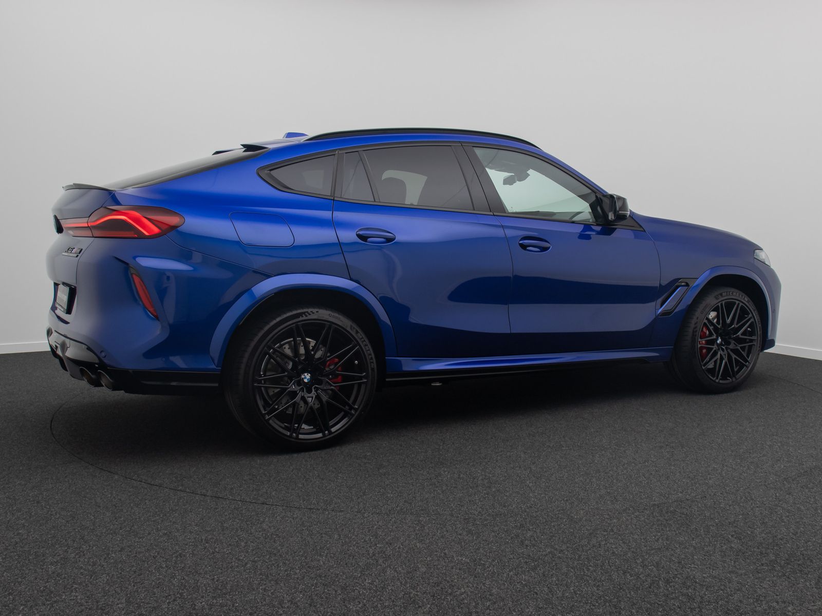 Fahrzeugabbildung BMW X6 M Competition DAB Massage 360&deg; SoftClose Voll