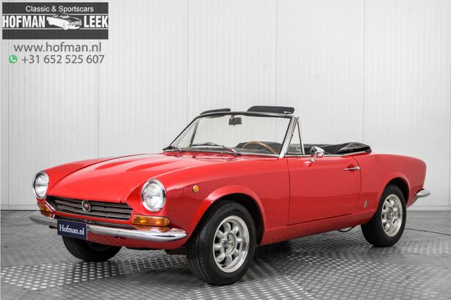 Fiat 124 Spider