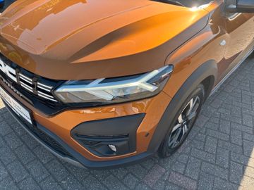 Dacia Sandero III Stepway Expression+