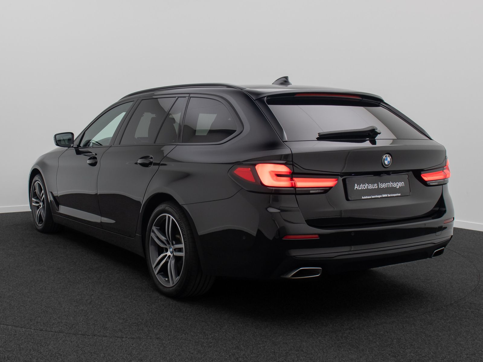 Fahrzeugabbildung BMW 520d Leder DAB Alarm H/K Kamera 4xKlima Sport