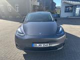 Tesla Model Y AWD Long Range AHK Dachträger x Box - Tesla Model Y mit Anhängerkupplung
