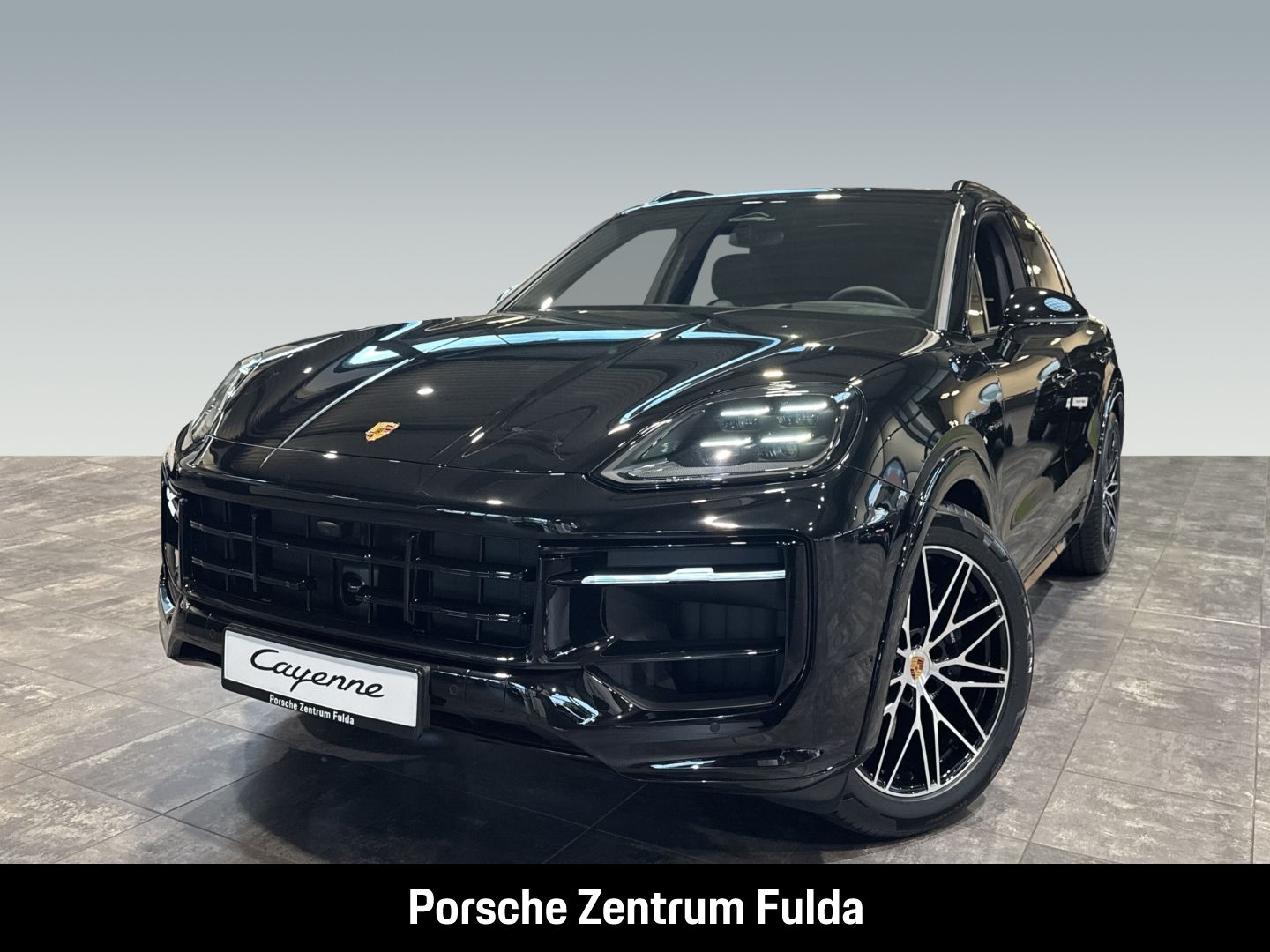 Porsche Cayenne E-Hybrid Black Edition HA-Lenkung