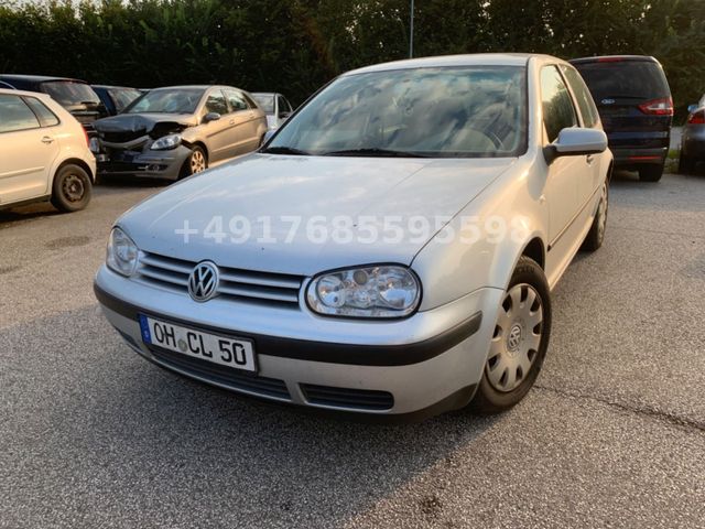 Volkswagen Golf 1.4 Basis