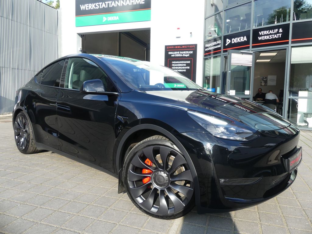 Image of Tesla Model Y