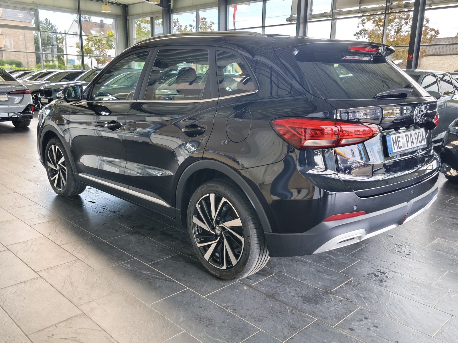 MG ZS