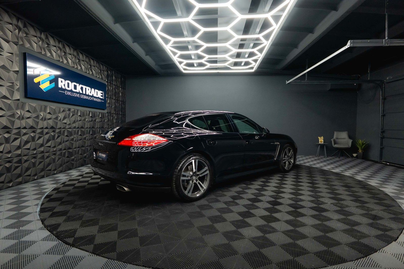 Fahrzeugabbildung Porsche Panamera 3.0 V6 Diesel *Active Suspension*Kamera