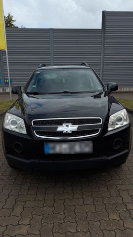 Chevrolet Captiva 2.4 Benzin 7-Sitzer - TÜ...