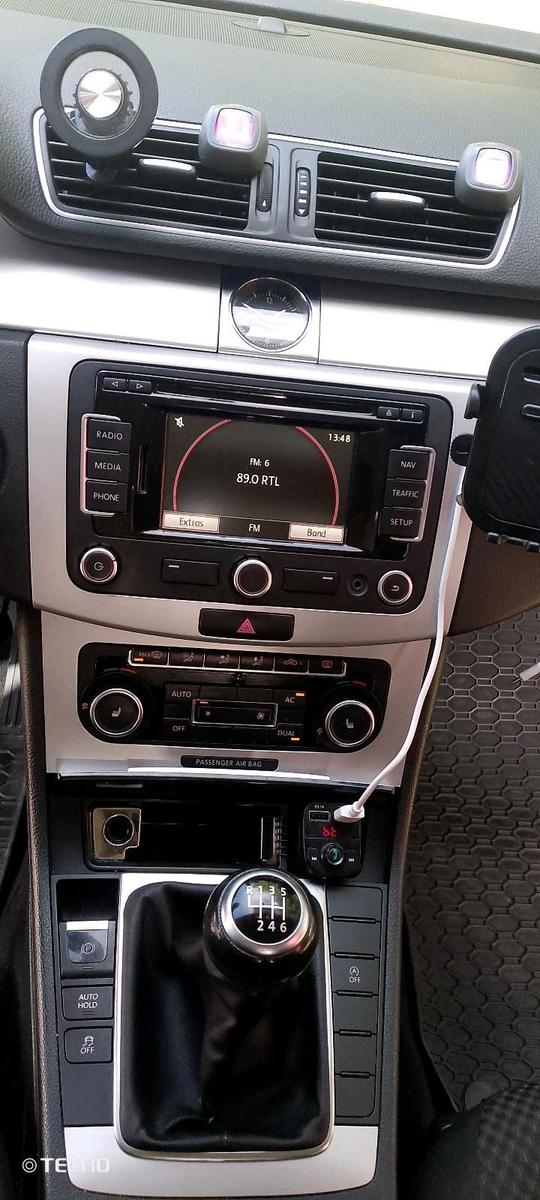 Volkswagen Passat 2011 — photo 13