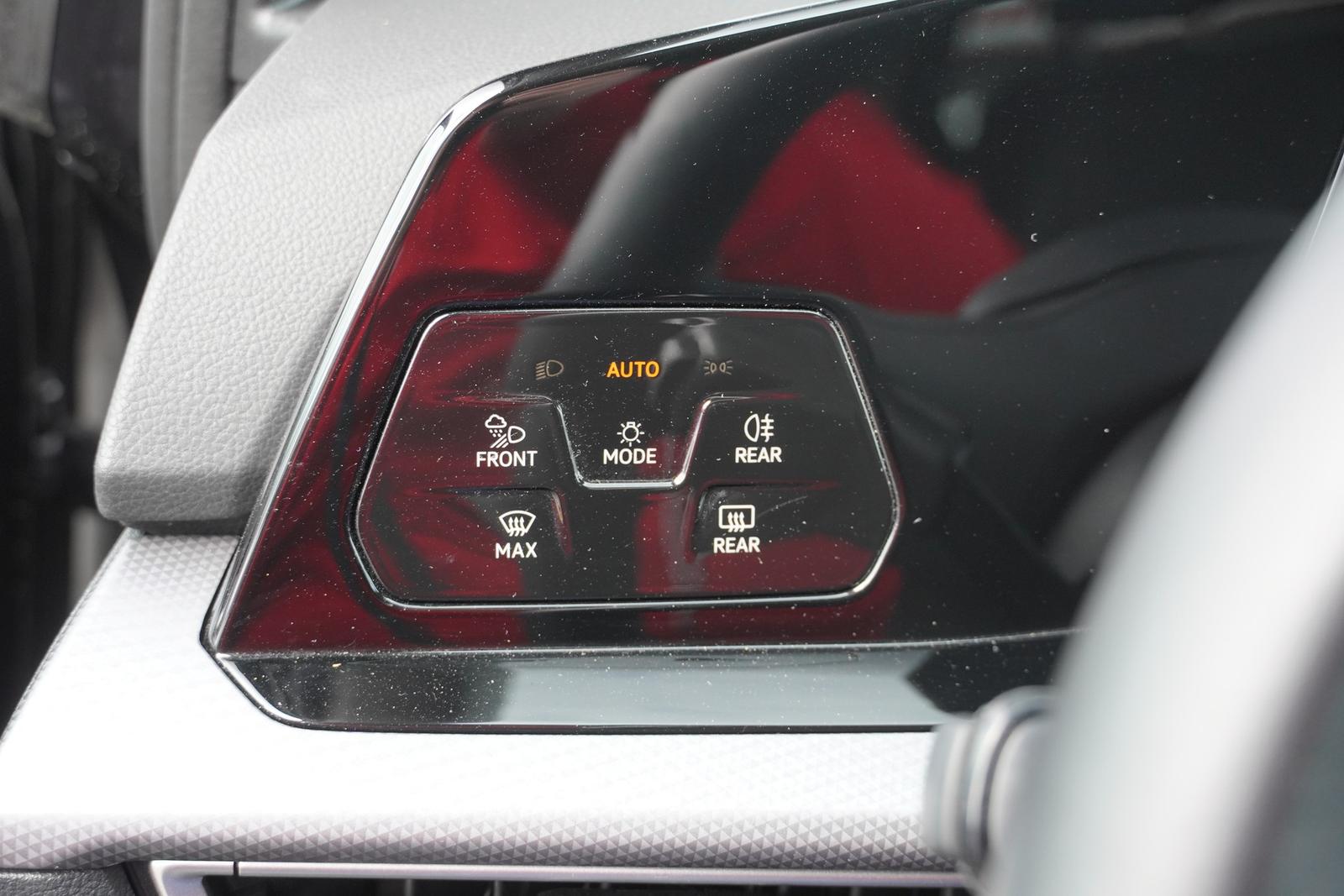 Volkswagen Golf VIII 1.5 TSI Active LED ACC Standheizung, миниатюра 28