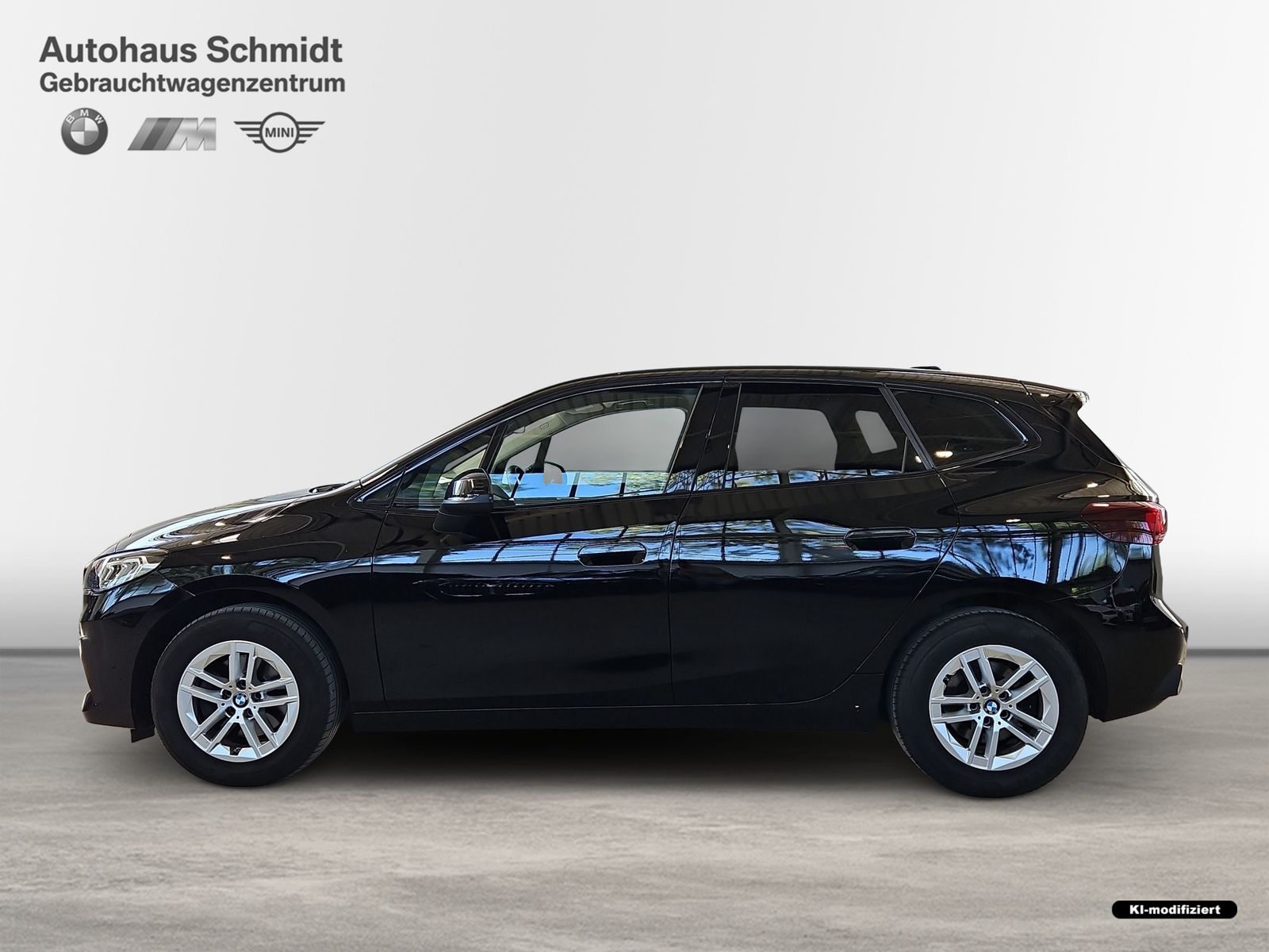 BMW 218d Active Tourer LC DAB AHK LED Parking Assis foto 2