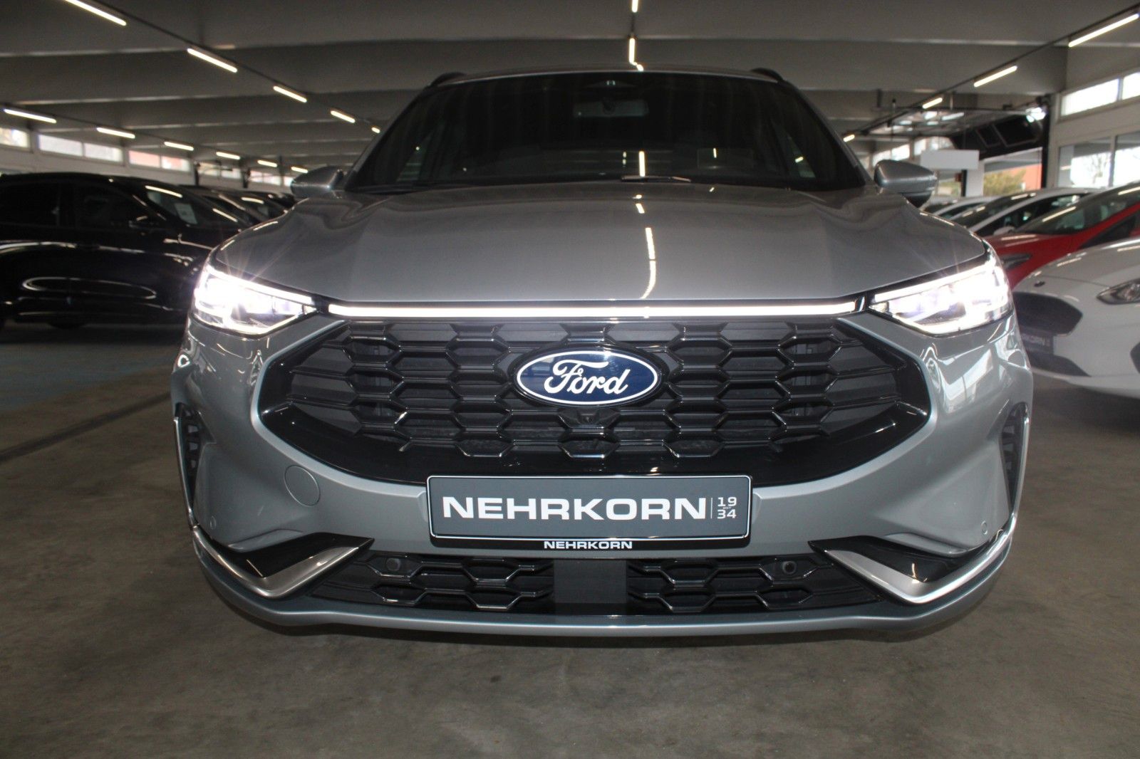 Fahrzeugabbildung Ford Kuga ST-Line X Automatik Facelift AHK Matrix LED